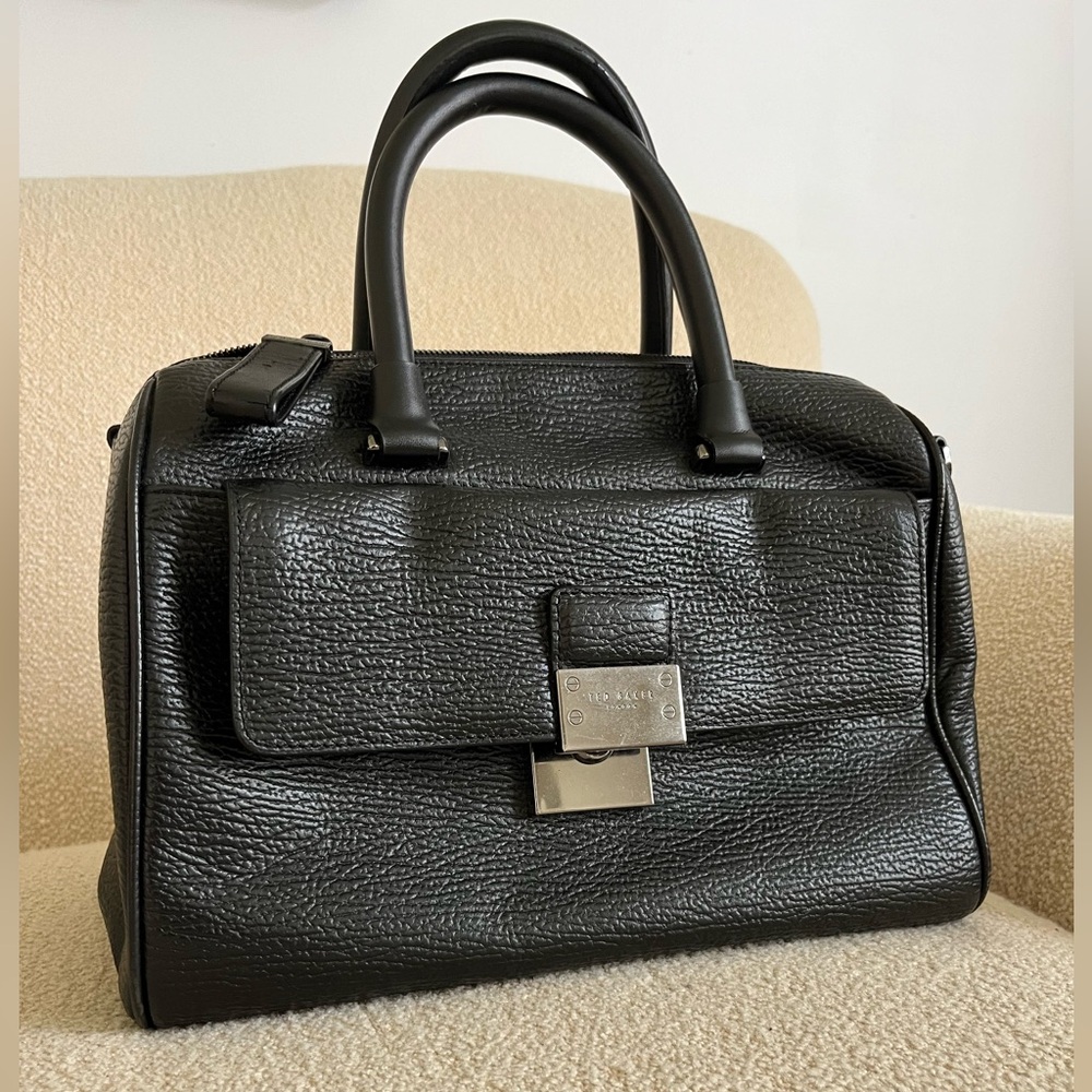 TED BAKER Manning Leather Lock
Duffle Bag
